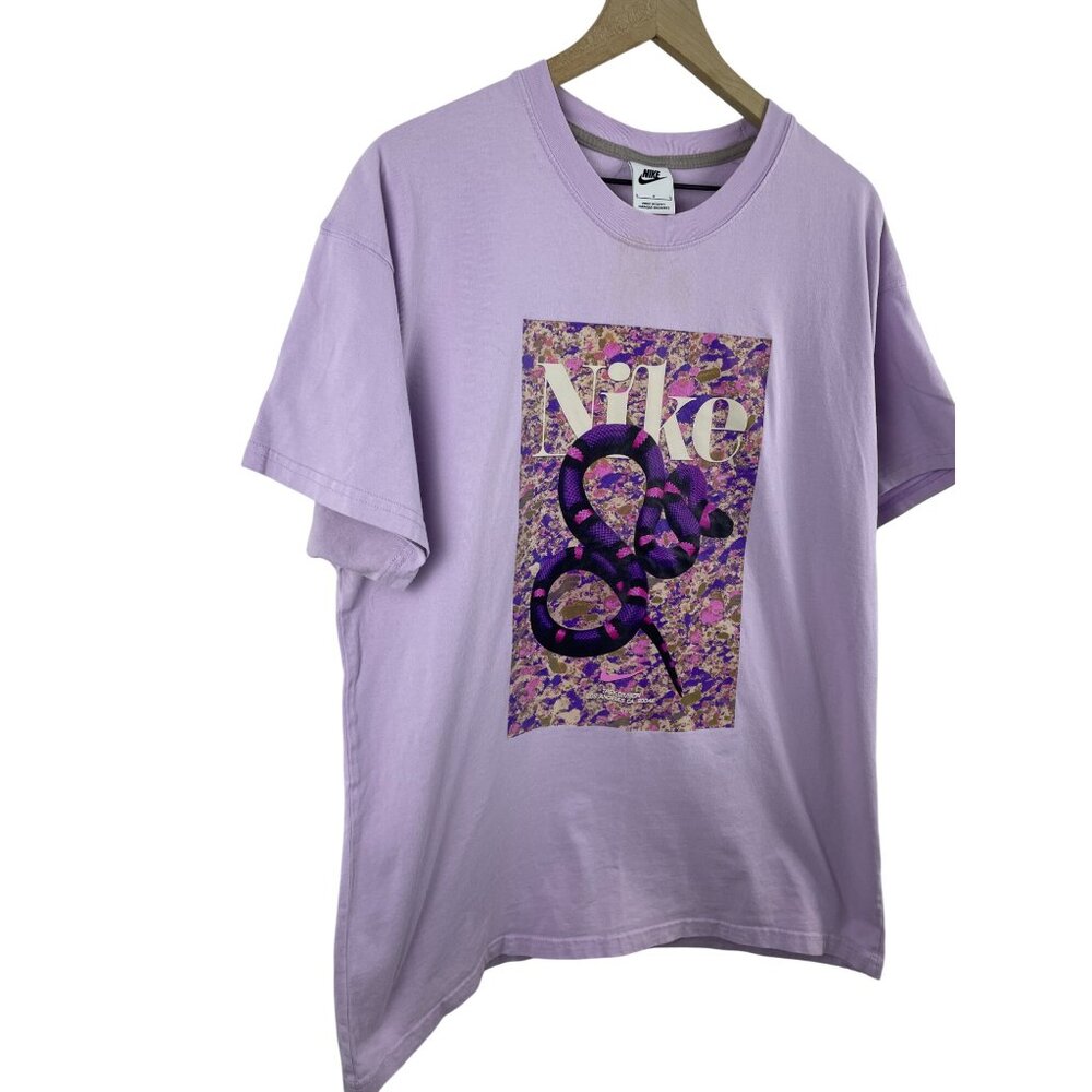 Nike Men's Large Trek Division Snake Pastel Purple Short Sleeve Graphic T-Shirt - Picture 4 of 10